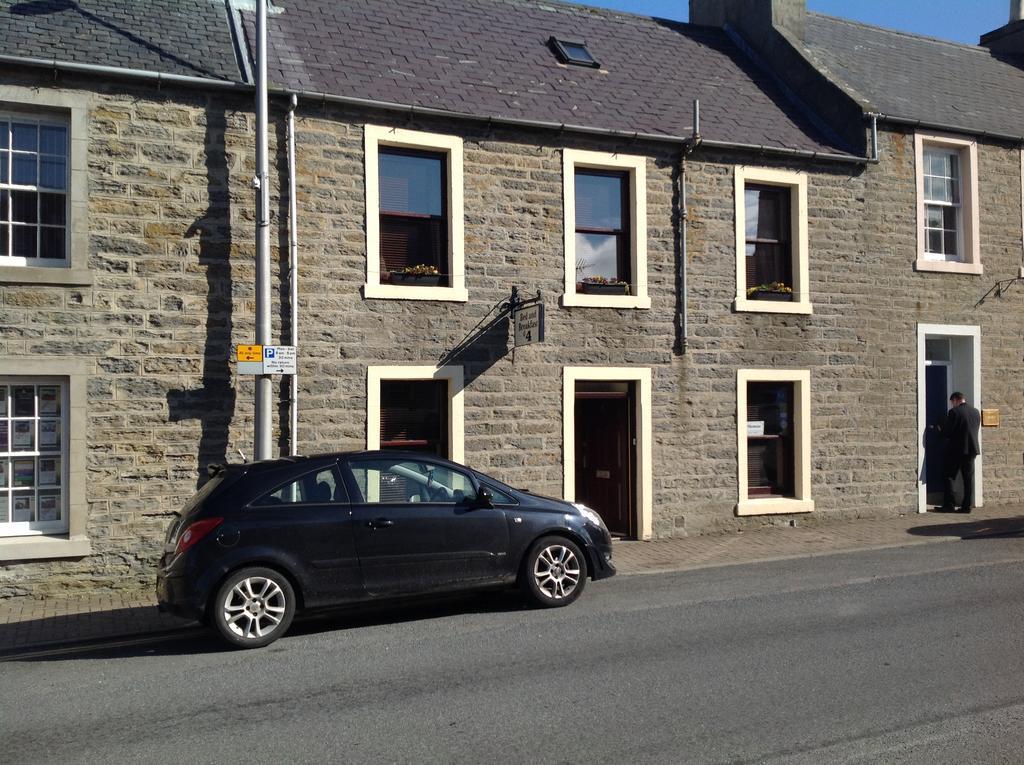 Bed And Breakfast At 4 Thurso Eksteriør bilde
